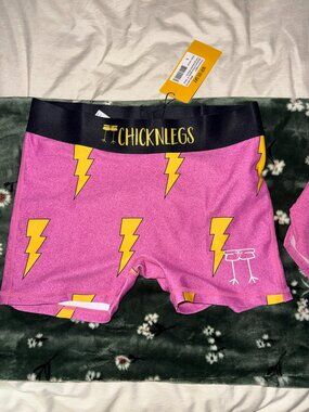 Women's Pink Bolts 3" Compression Shorts NWT Small